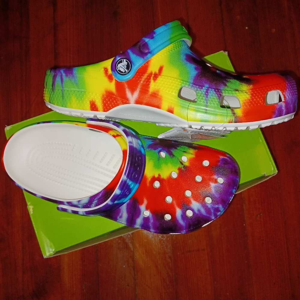 Crocs